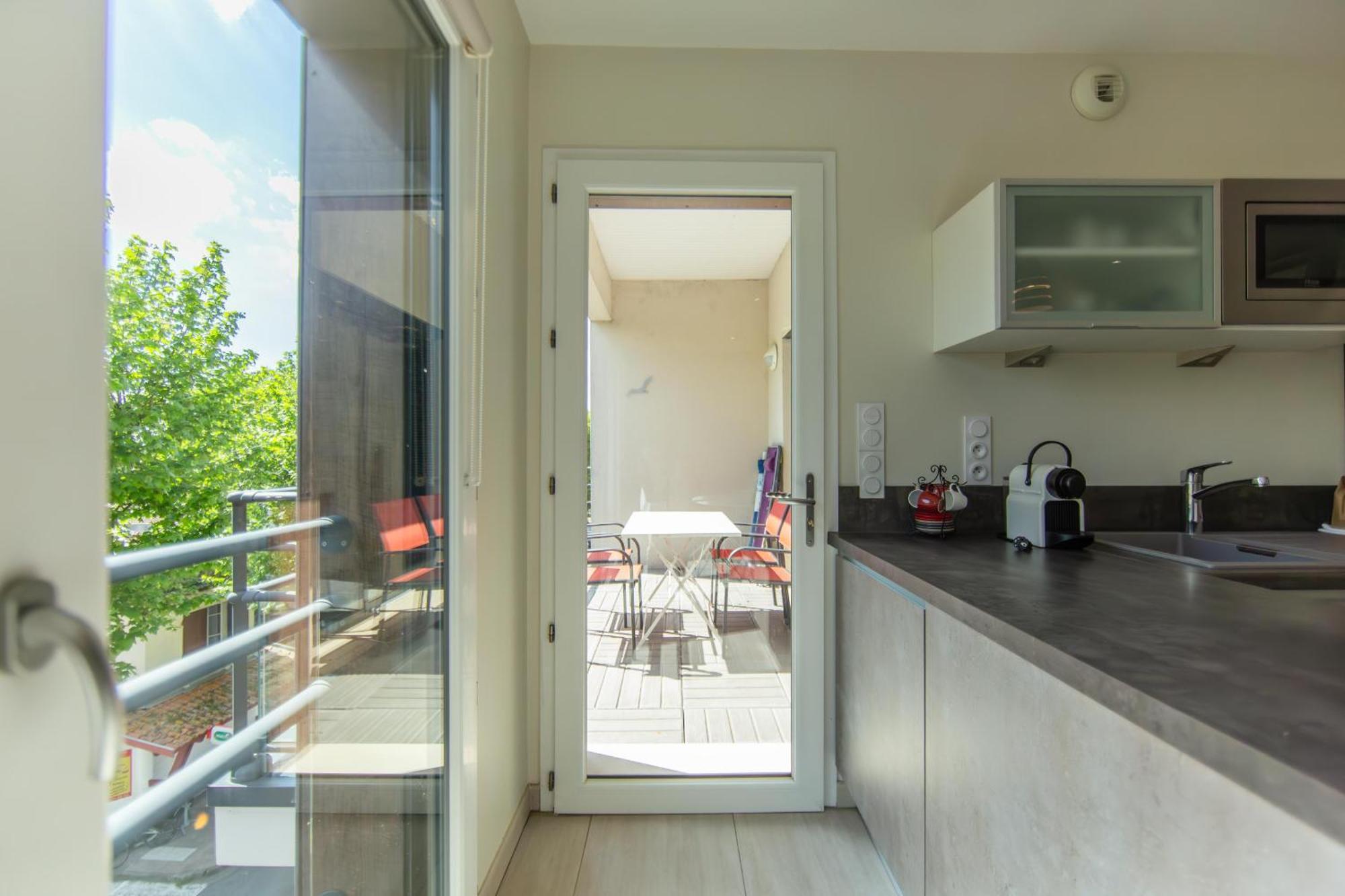 Apartment T2 De Gamme Avec Vue Bassin